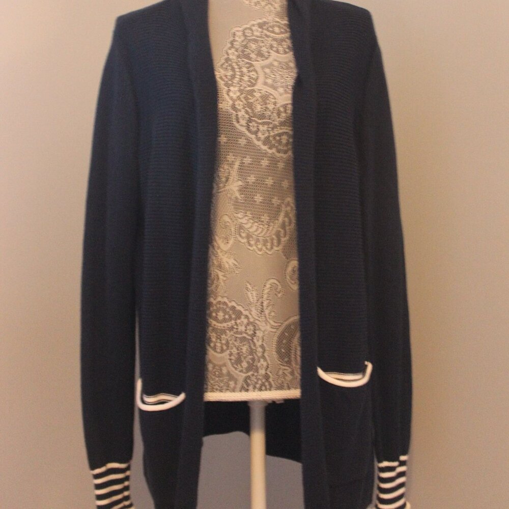 Cabi Open Front Sweater Size Medium Style #5780 PO #223011